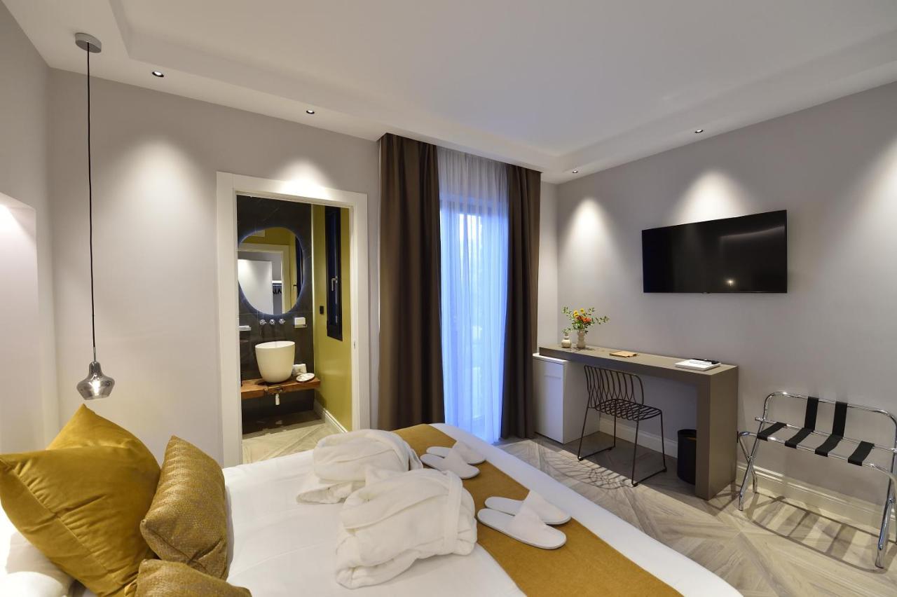 La Dependance Luxury Bed And Breakfast 폰디 외부 사진